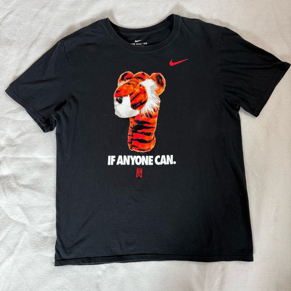 Tiger Woods T-Shirt Large Black Nike If Anyone Can Driver Headcover Golf